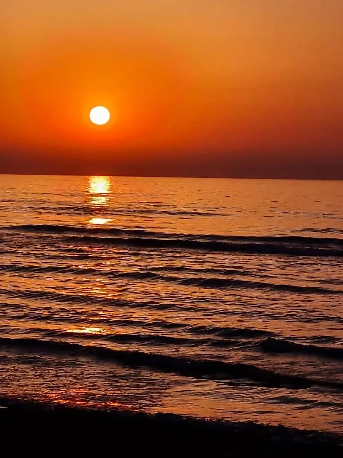 Alex Beach Apartment 33 Larnaka