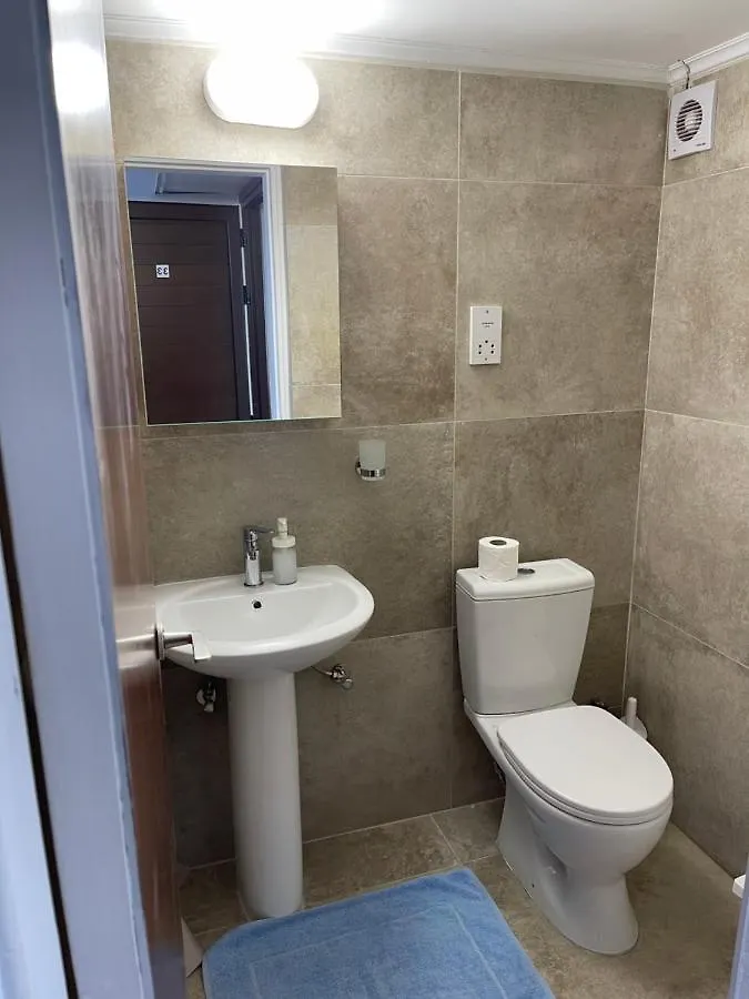 Alex Beach Apartment 33 Larnaka