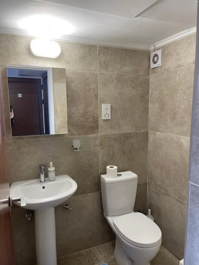 Alex Beach Apartment 33 Larnaka Zypern