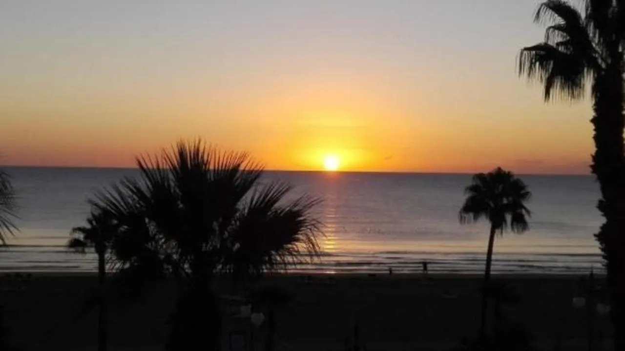 Alex Beach Apartment 33 Larnaka